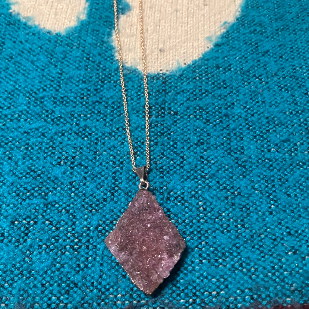 Amethyst Purple Crystal Stone Necklace Unisex New 13$